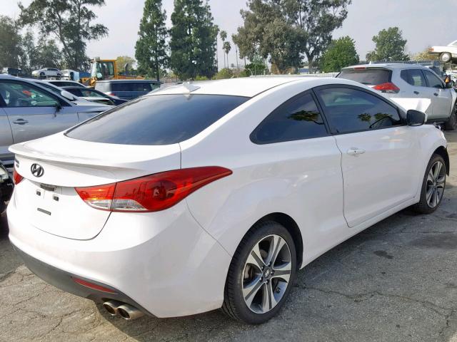 KMHDH6AE2DU002253 - 2013 HYUNDAI ELANTRA CO WHITE photo 4