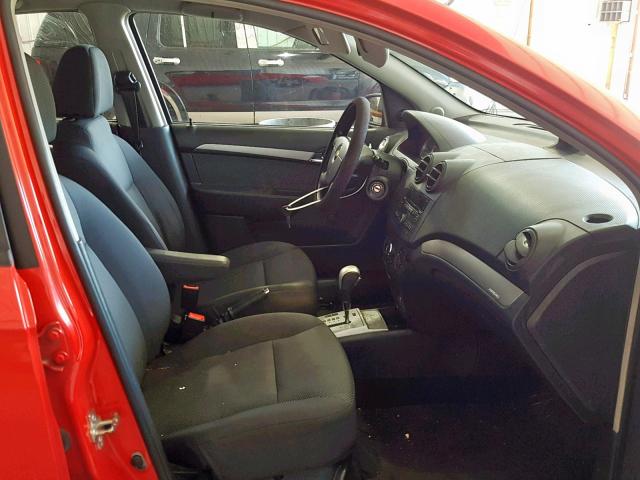 KL1TD56EX9B393693 - 2009 CHEVROLET AVEO LS RED photo 5