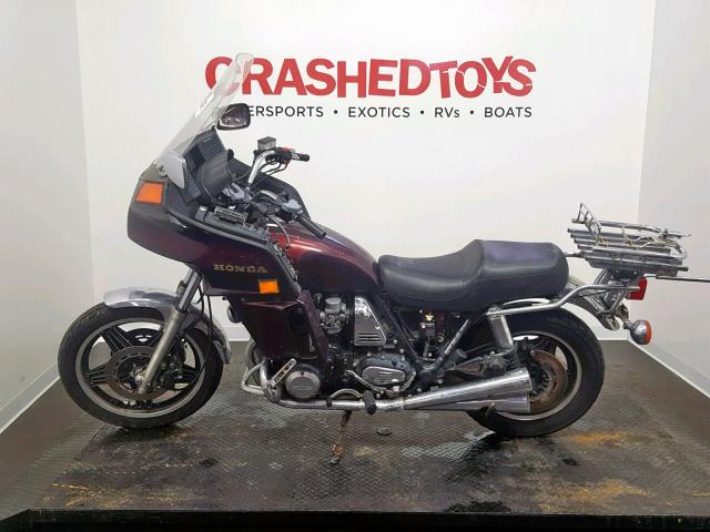 1HFSC0400CA208085 - 1982 HONDA CB900 C MAROON photo 3