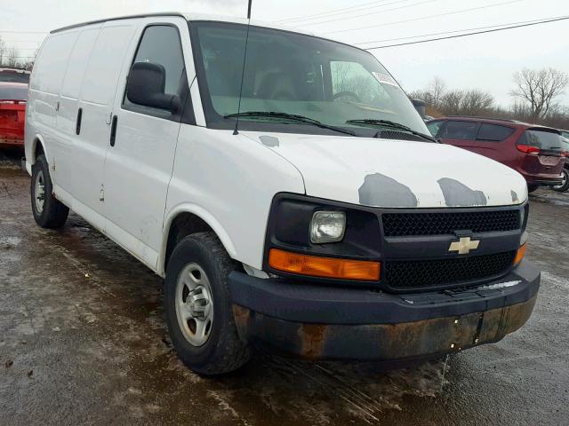 1GCFG15X561257272 - 2006 CHEVROLET EXPRESS G1 WHITE photo 1