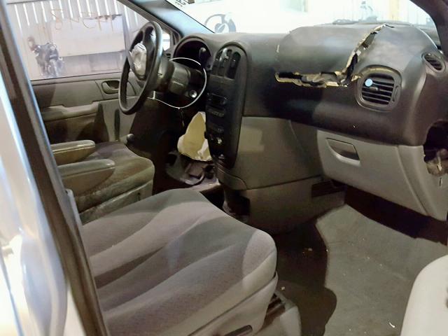 1D4GP25BX5B119382 - 2005 DODGE CARAVAN SE SILVER photo 5