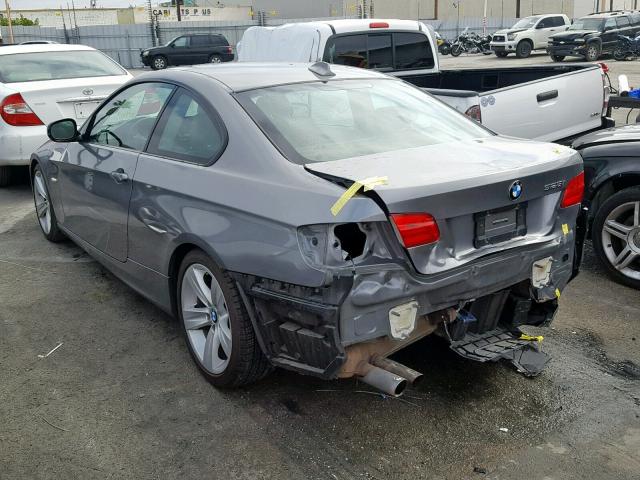 WBAKE5C55BE574191 - 2011 BMW 328 I SULE SILVER photo 3