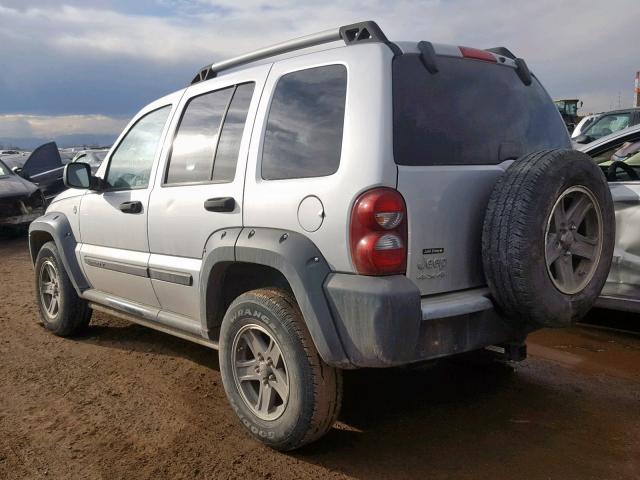 1J4GL38K05W723701 - 2005 JEEP LIBERTY RE SILVER photo 3