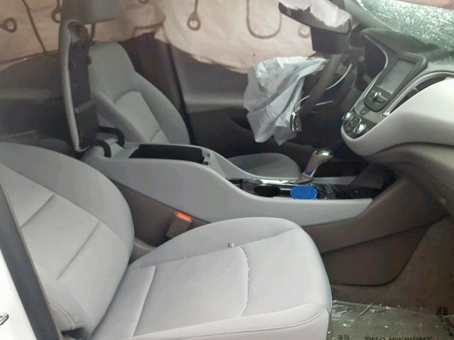 1G1ZB5STXJF119638 - 2018 CHEVROLET MALIBU LS WHITE photo 5