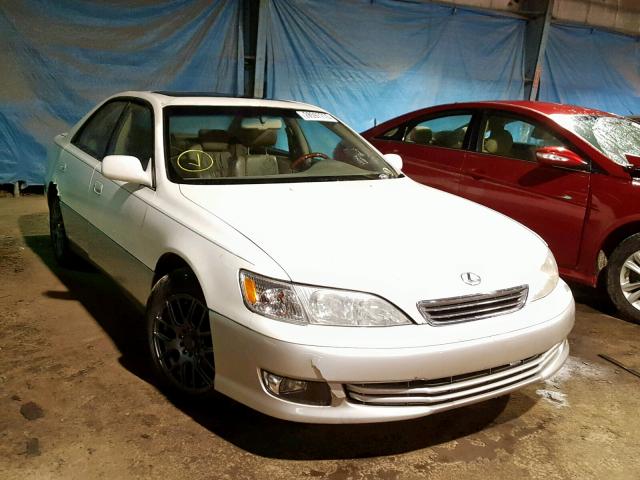 JT8BF28G910335357 - 2001 LEXUS ES 300 WHITE photo 1