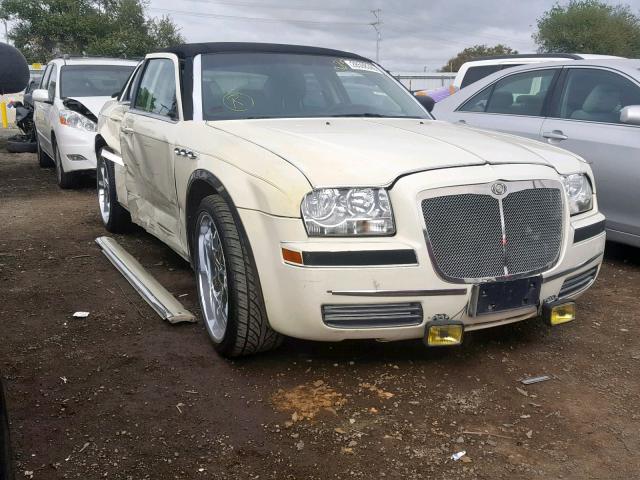 2C3KA43R06H216320 - 2006 CHRYSLER 300 WHITE photo 1