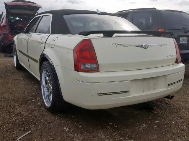 2C3KA43R06H216320 - 2006 CHRYSLER 300 WHITE photo 3