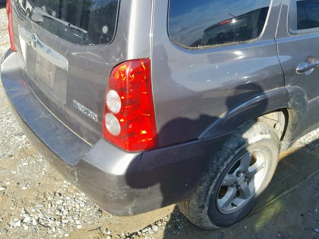 4F2YZ04156KM13363 - 2006 MAZDA TRIBUTE S GRAY photo 9