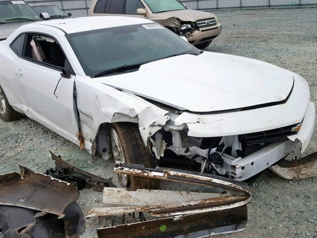 2G1FA1E34F9151334 - 2015 CHEVROLET CAMARO LS WHITE photo 9