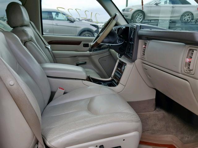 1GYEK63N04R197905 - 2004 CADILLAC ESCALADE L WHITE photo 5