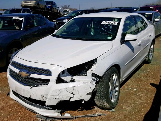 1G11C5SA3DF139064 - 2013 CHEVROLET MALIBU 1LT WHITE photo 2