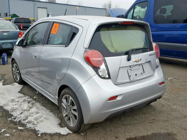 KL8CL6S08FC702197 - 2015 CHEVROLET SPARK EV 2 SILVER photo 3