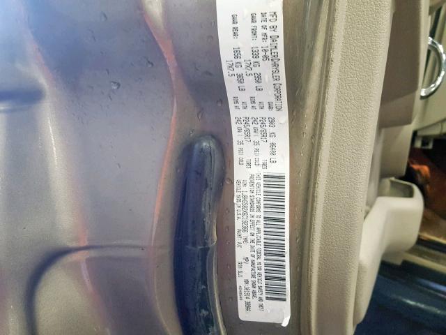 1J8HG582X6C192366 - 2006 JEEP COMMANDER GOLD photo 10