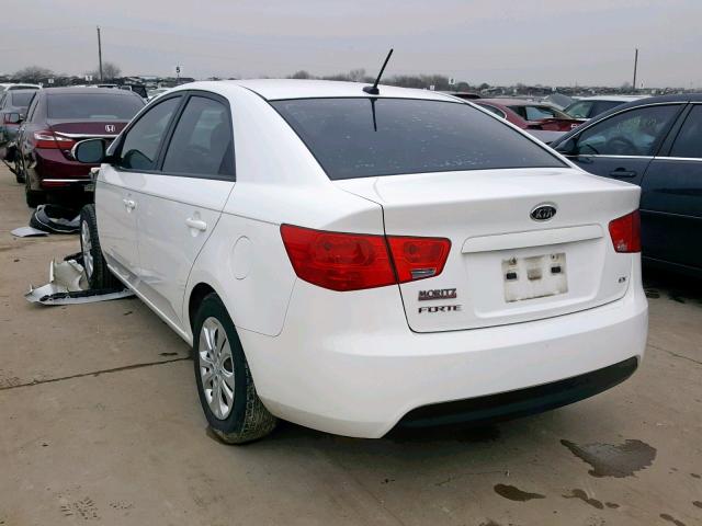 KNAFU4A28A5844021 - 2010 KIA FORTE EX WHITE photo 3