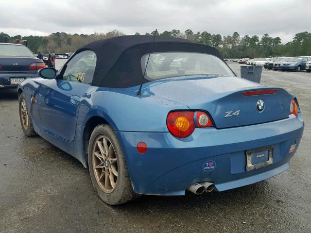 4USBT33564LS51080 - 2004 BMW Z4 2.5 BLUE photo 3