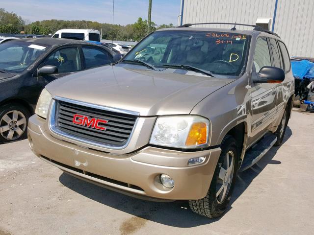 1GKDS13S052322832 - 2005 GMC ENVOY GOLD photo 2