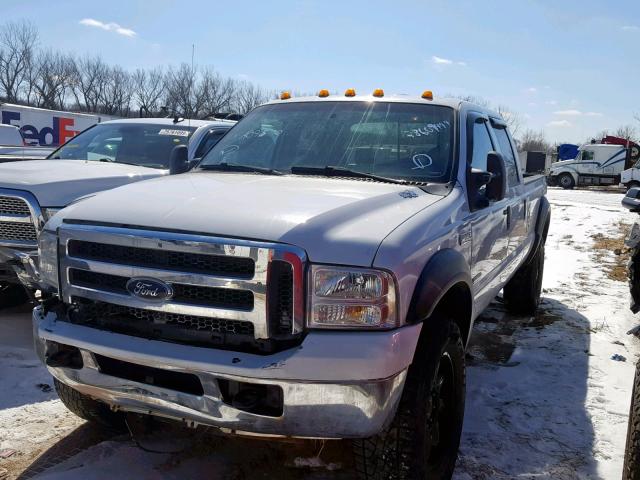 1FTSW31P07EA09590 - 2007 FORD F350 SRW S WHITE photo 2