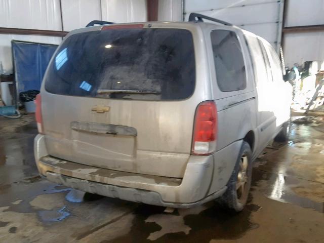 1GNDV23128D144051 - 2008 CHEVROLET UPLANDER L 银色 照片 4