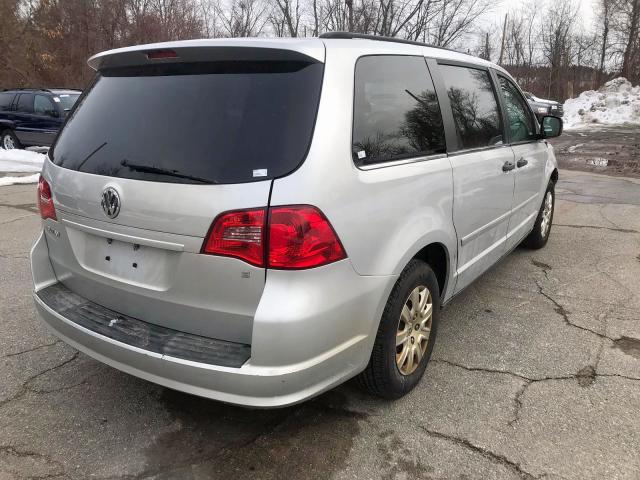 2V8HW44159R595530 - 2009 VOLKSWAGEN ROUTAN S SILVER photo 5