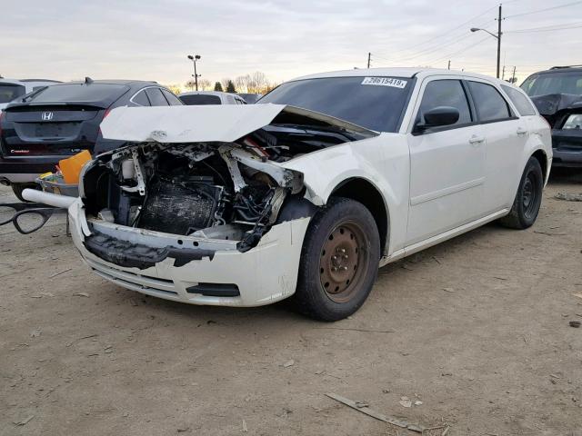 2D4FV47T27H780336 - 2007 DODGE MAGNUM SE WHITE photo 2