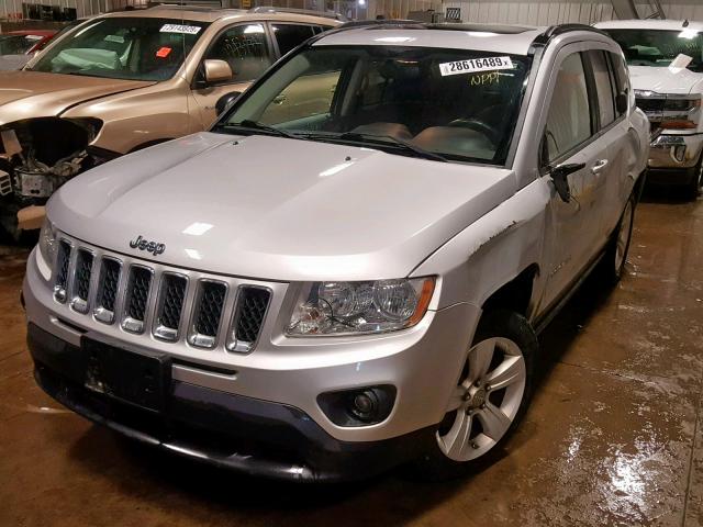 1J4NF1FB8BD135512 - 2011 JEEP COMPASS SP 银色 照片 2