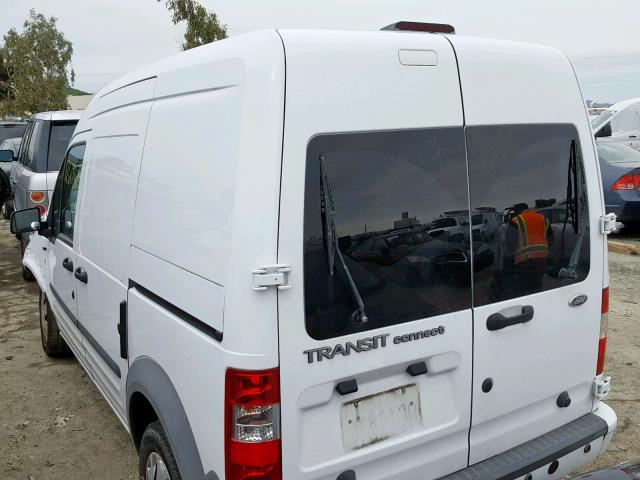 NM0LS7DN3AT002747 - 2010 FORD TRANSIT CO WHITE photo 3