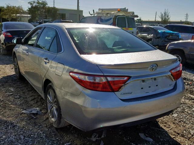 4T1BF1FK7FU479777 - 2015 TOYOTA CAMRY LE SILVER photo 3