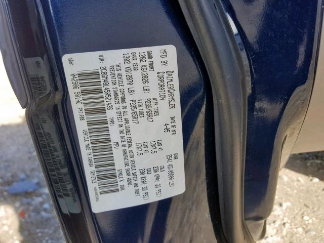 2C8GM48L45R521436 - 2005 CHRYSLER PACIFICA BLUE photo 10