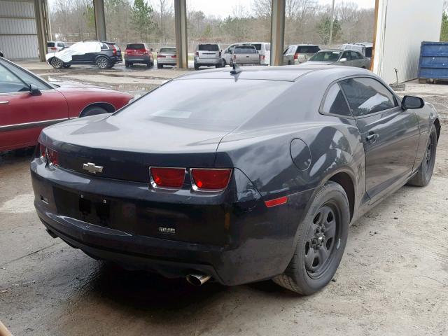 2G1FA1EV4A9218296 - 2010 CHEVROLET CAMARO LS BLACK photo 4