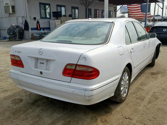 WDBJF65J81B357180 - 2001 MERCEDES-BENZ E 320 WHITE photo 4