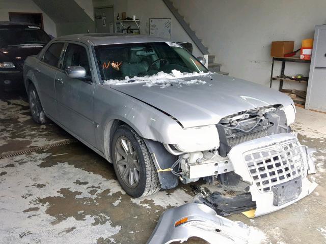 2C3AA63H25H103398 - 2005 CHRYSLER 300C SILVER photo 1