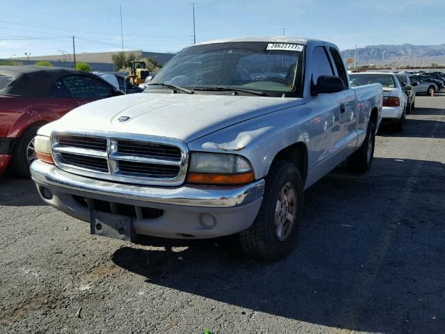 1B7GL22X71S339517 - 2001 DODGE DAKOTA SILVER photo 2