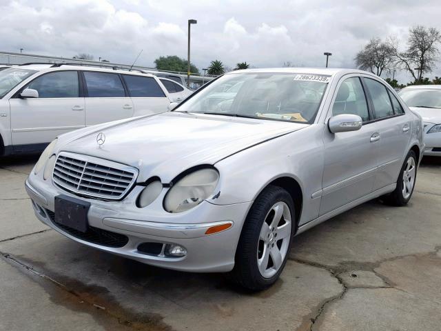 WDBUF56J56A820475 - 2006 MERCEDES-BENZ E 350 GRAY photo 2