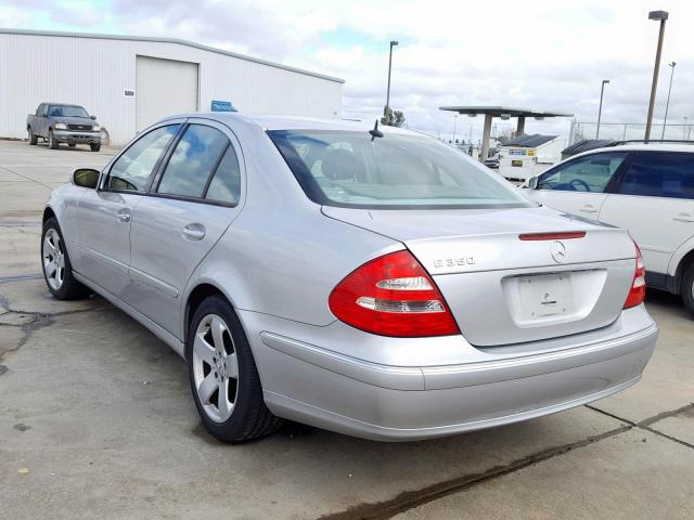 WDBUF56J56A820475 - 2006 MERCEDES-BENZ E 350 GRAY photo 3