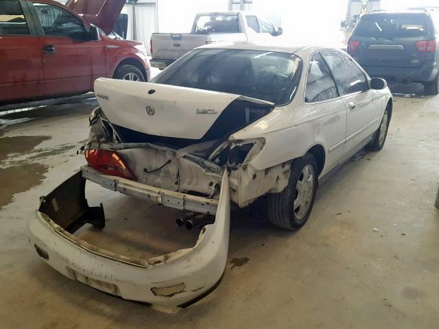 19UYA1256VL016905 - 1997 ACURA 2.2CL WHITE photo 4