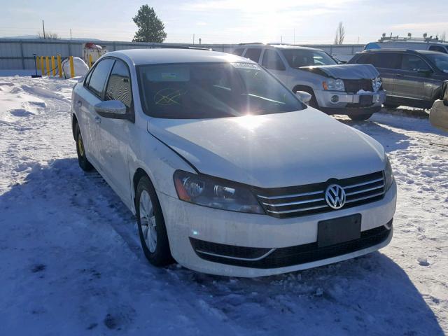 1VWAP7A30CC019388 - 2012 VOLKSWAGEN PASSAT S WHITE photo 1