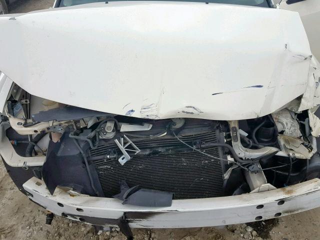 2D4FV47T07H763910 - 2007 DODGE MAGNUM SE WHITE photo 7