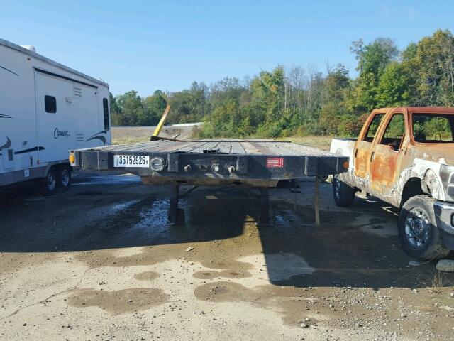 13N14830631516702 - 2003 UTILITY TRAILER BLACK photo 2