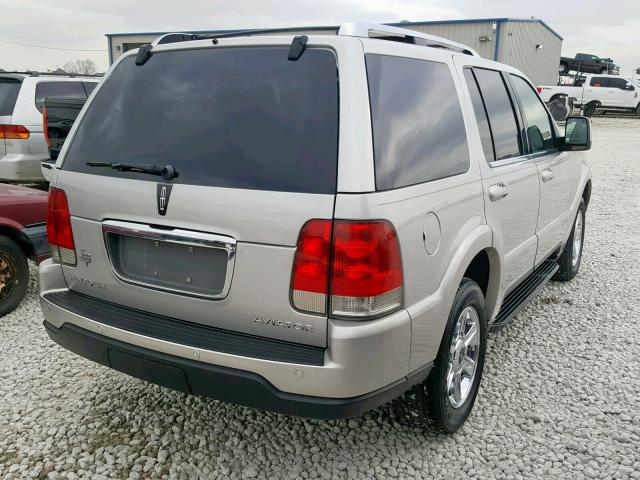 5LMEU68H14ZJ47333 - 2004 LINCOLN AVIATOR 银色 照片 4