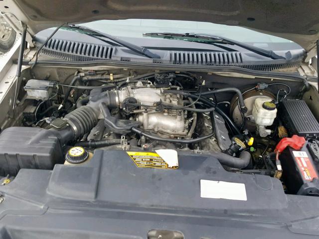 5LMEU68H14ZJ47333 - 2004 LINCOLN AVIATOR 银色 照片 7