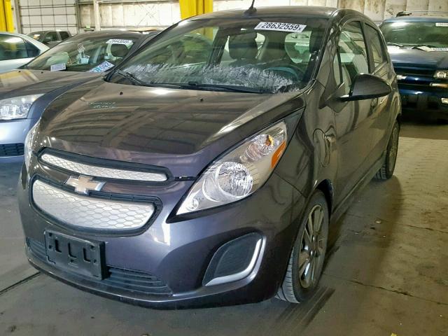 KL8CL6S02EC514435 - 2014 CHEVROLET SPARK EV 2 GRAY photo 2