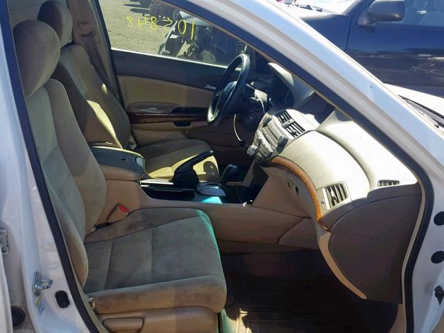 1HGCP367X9A017427 - 2009 HONDA ACCORD EX WHITE photo 5