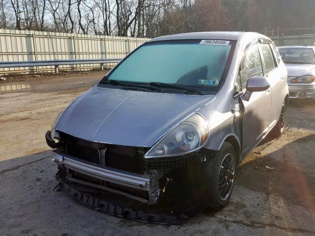 JHMGD37428S042309 - 2008 HONDA FIT GRAY photo 2