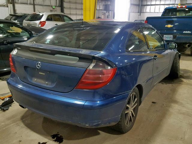 WDBRN47J72A203090 - 2002 MERCEDES-BENZ C 230K SPO BLUE photo 4