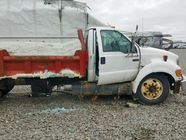 3FRWF65F06V246512 - 2006 FORD F650 SUPER WHITE photo 9