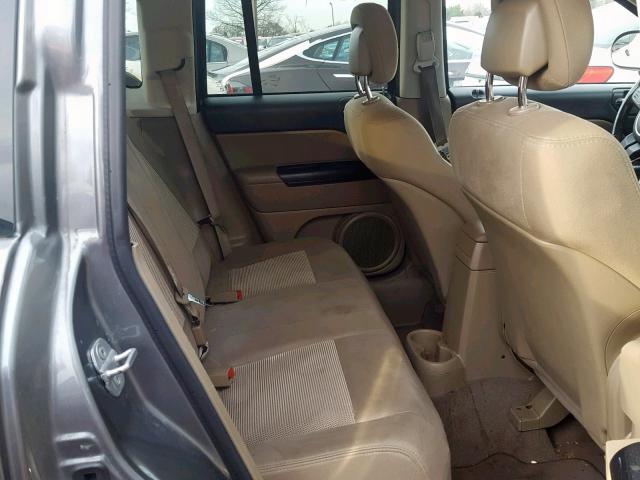 1J4NF1FB0BD282715 - 2011 JEEP COMPASS SP ვერცხლისფერი ფოტო 6