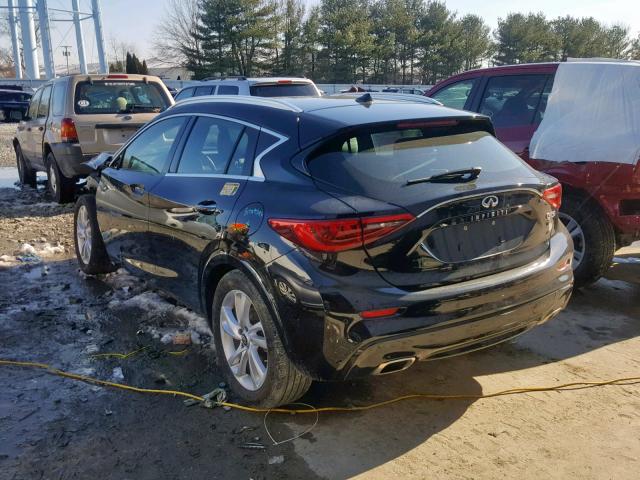 SJKCH5CP1HA018134 - 2017 INFINITI QX30 BASE BLACK photo 3
