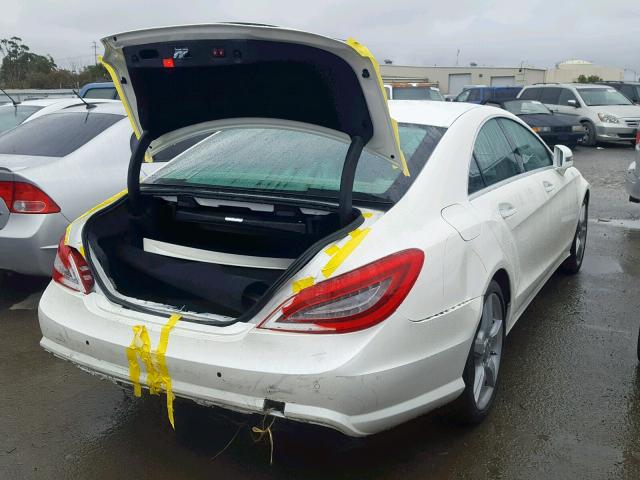 WDDLJ7DB0EA098548 - 2014 MERCEDES-BENZ CLS 550 WHITE photo 4