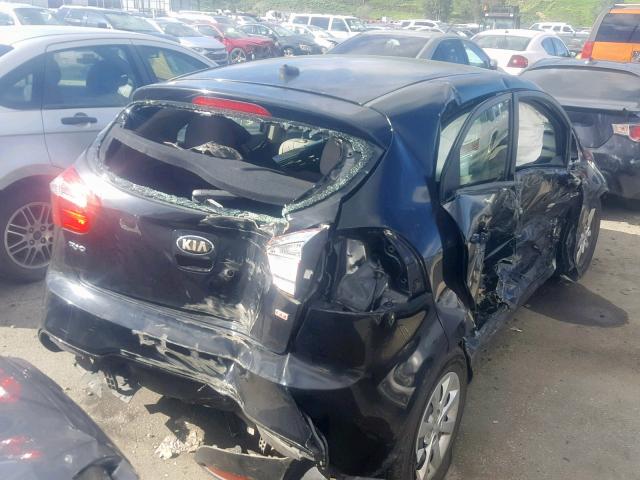 KNADM5A35F6448037 - 2015 KIA RIO LX BLACK photo 4