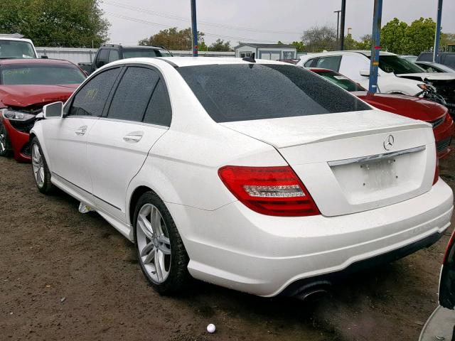 WDDGF4HB3ER306757 - 2014 MERCEDES-BENZ C 250 WHITE photo 3